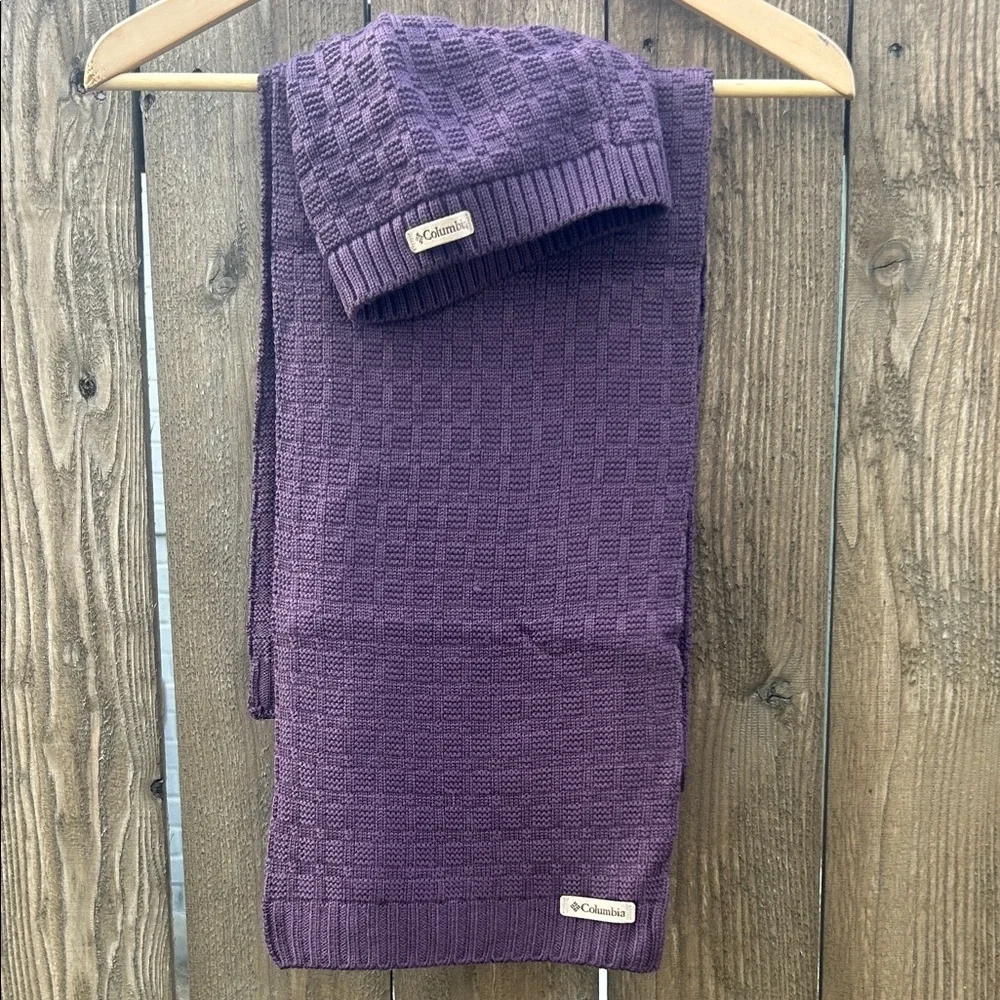 ♻️ Columbia Knit Hat and Scarf Set
